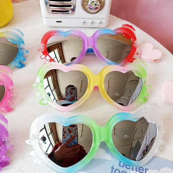 

sunglasses 2021 children heart cartoon round colors baby girl boy goggles outdoor kids summer beach holiday eyewear, White;black