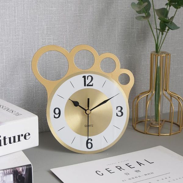 

clock desk & table clocks