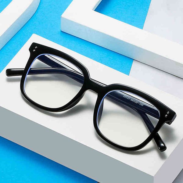 

new anti blue light black frame glass women's large frame plain yan street flat mirror metal insert core myopia frame5qwy, White;black