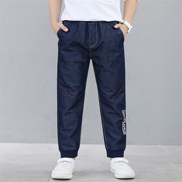 Jeans per ragazzi Autunno Vestiti per bambini Pantaloni per adolescenti Pantaloni di colore solido Pantaloni in denim blu per pantaloni larghi casual Big Boy 7-16Y 210622