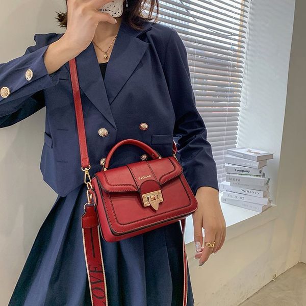 

special counter 2021 new style fashion versatile lock single shoulder cross carry small square women's bag