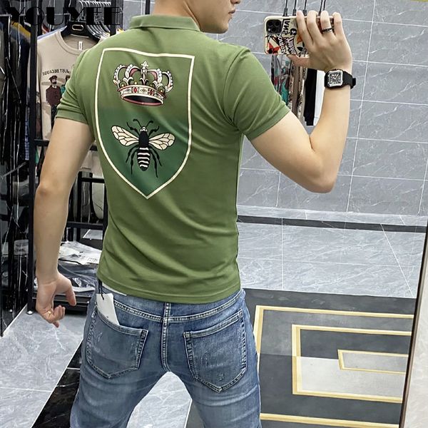 Polo da uomo T-shirt con risvolto Nuovo maschio estivo maniche corte T-shirt casual Abbigliamento uomo Tendenza Coreano Green Bee Stampa M-4XL