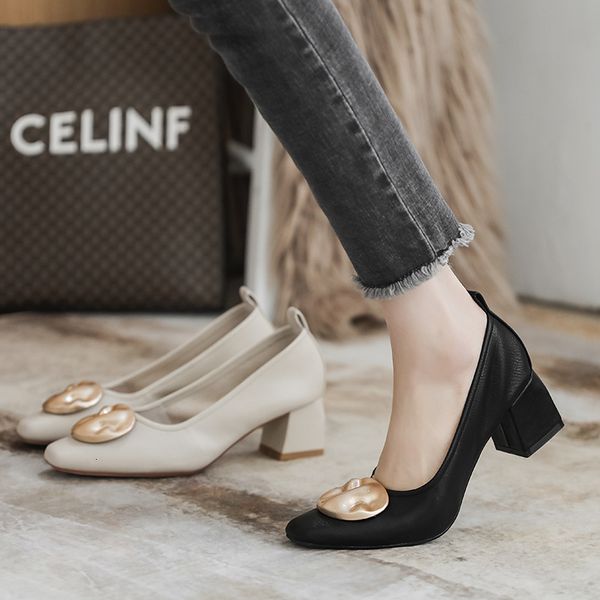 

sandals soft leather single shoes women fashion casual soft shallow mouth granny thick heel korean version 616-3 htuy, Black