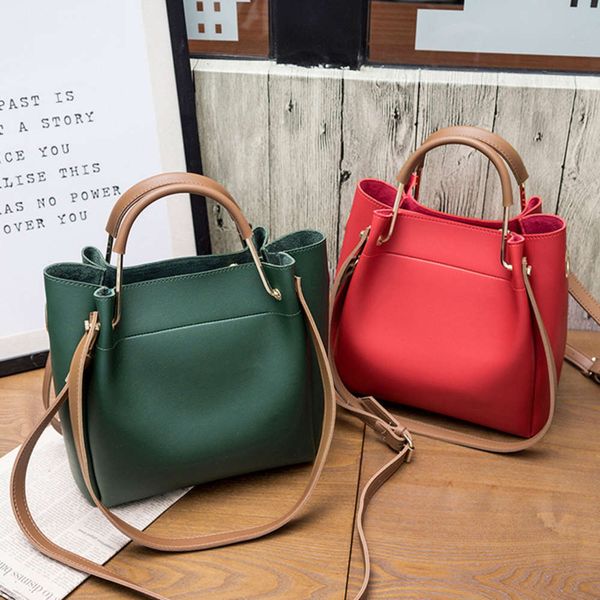 

2021 autumn and winter simple large capacity women's bag hand single shoulder bag fashion messenger