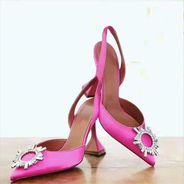 

2021 sale-quality amina begum crystal-embellished satin slingback pumps muaddi crystal elasticated slingback strap shoes high 9cm, Black