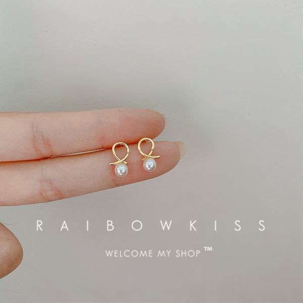 

pearl sense earrings feminine temperament simple small net red personalized earrings