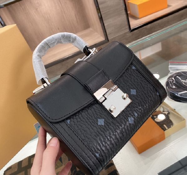

2021 fashion leisure handbag women's temperament diagonal span bag temperament new postman bag trend one shoulder bags