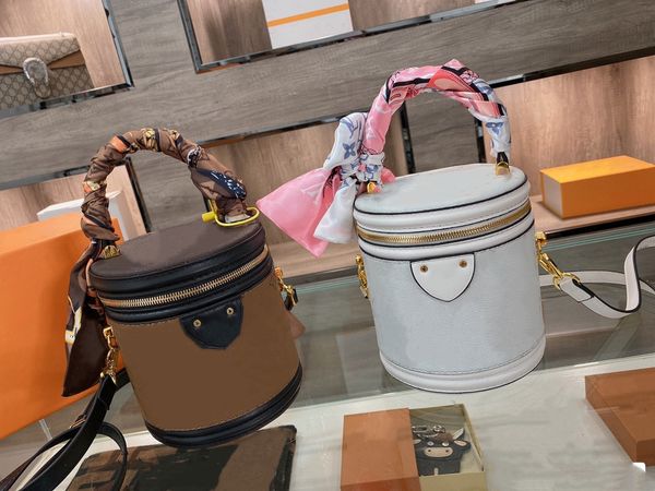 

bucket bag high version of the original leather paragraphs delicates delicate temperament skin neri fashionable western style aslant package