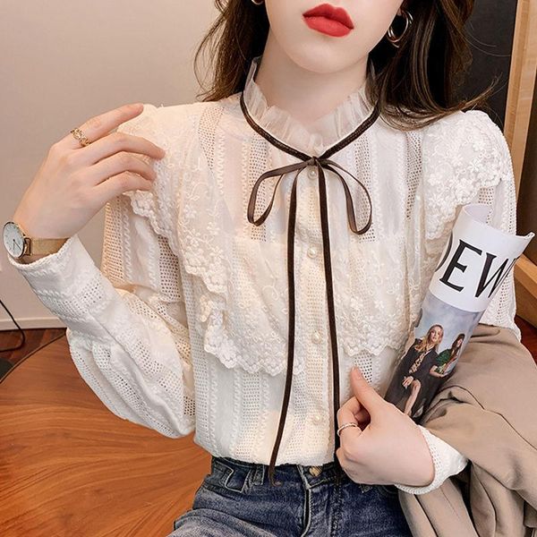 

women's blouses & shirts autumn and winter fashion high-end , chic shirts, wild temperament, lace stitching, solid color long-sleeved b, White