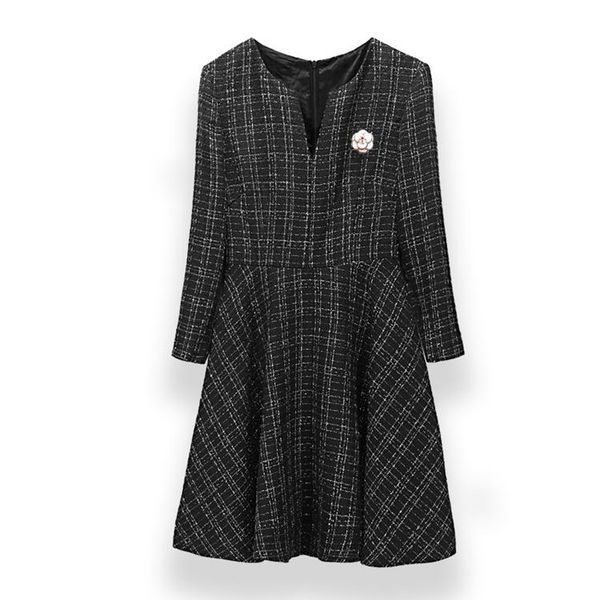 

casual dresses small fragrance sleeve balck and white dress women v-neck waist long, Black;gray