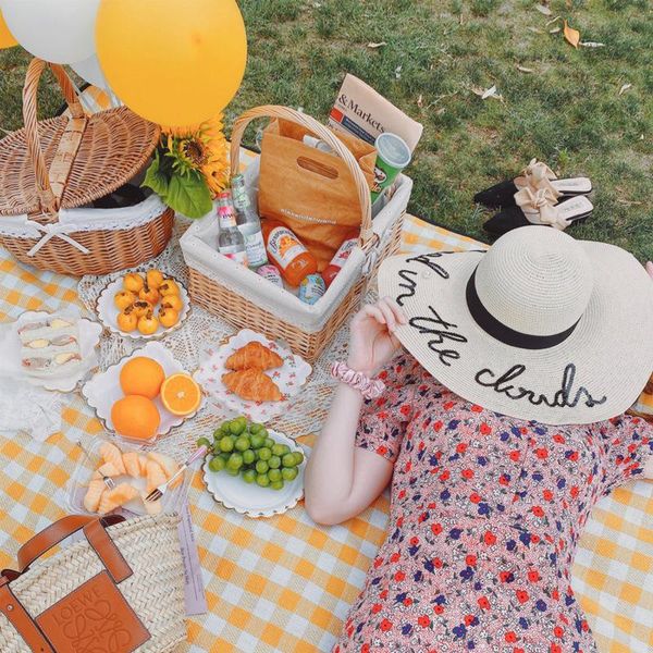 

table cloth outdoor folding picnic mat size 2Ã2m lightweig waterproof nap camping pad moistureproof plaid spring outing beach