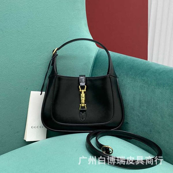 

women luxurys designers bags 2021 designer handbags multi pochette crossbody bag zhouzhoubao123 louisbags_18 hanghhangbag jackie underarm wi