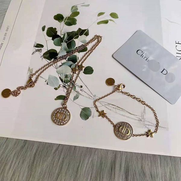 

d family 2021 brass material cd round full diamond necklace bracelet fashion temperament clavicle chain neck female, Silver