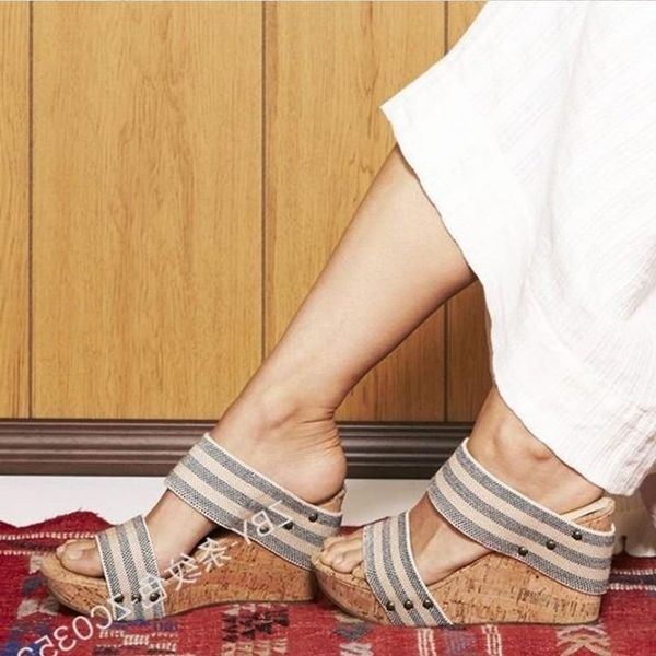 

code woman slipper 2021 sandals heel ventilation will dress shoes, Black