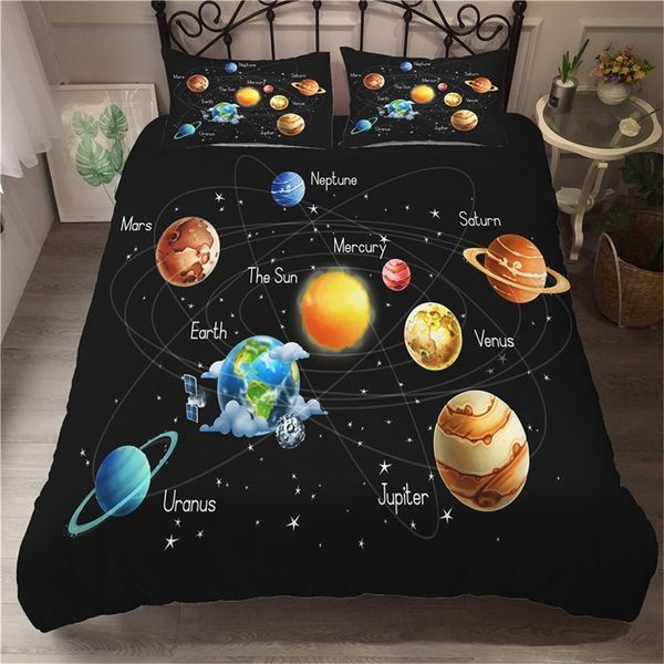 Sistema Solar Dos Desenhos Animados Conjunto de Tampa Do Edredão Galáxia Planetas Cama Microfiber Solteiro Solteiro Cama Dupla Conjuntos Fronha Preto Fundo 210319