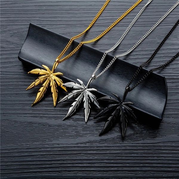 

fashion maple leaf pendants necklace titanium steel hemp leaves pendant glittery charm chain gift hip hop jewelry accessories, Silver