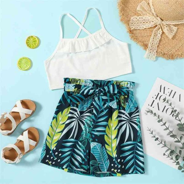 

trendy kid girl 2-piece suspender leaf print ruffled shorts suits 210528, White