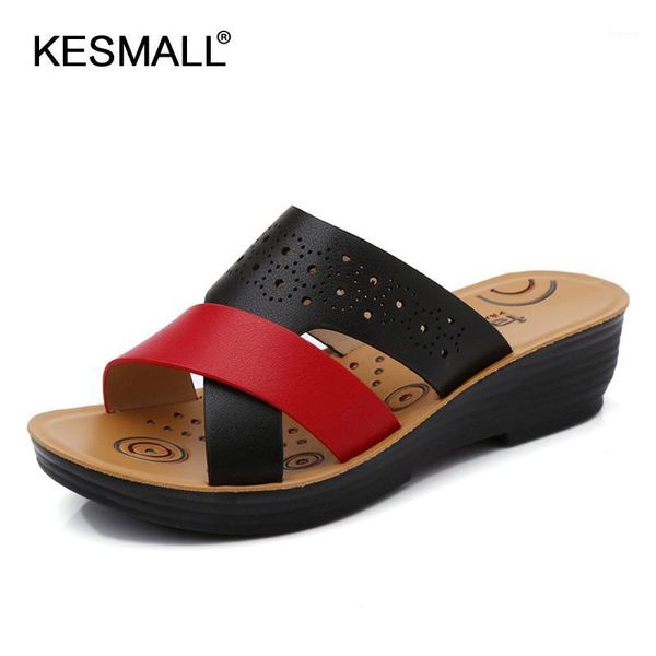 

slippers leather sandals women shoes summer middle-aged mother in the elderly with a soft bottom flat lady antiskid wholesale1, Black