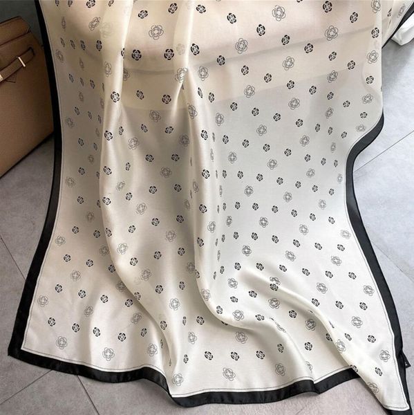 Fashin Schal Seidenschals Luxus Sommer Blumendruck Strandtuch Schal Pashmina Für Frauen Markendesigner Frauen Sonnenschutz Dünner Gazeschal Langer Schal Wrap 180*90CM