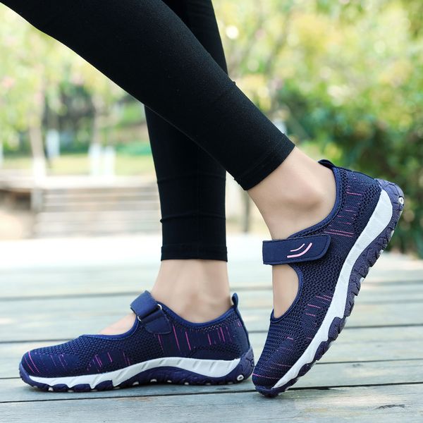 

2021 fashion women men running shoes outdoor sports sneakers black red blue grey purple size 35-41 code 67-1803