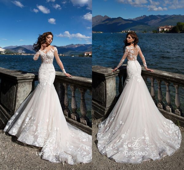 

2018 новый великолепный белый русалка свадебные платья иллюзия лифы сексуальная sheer длинные рукава свадебные платья кружева суд поезд пляж, White