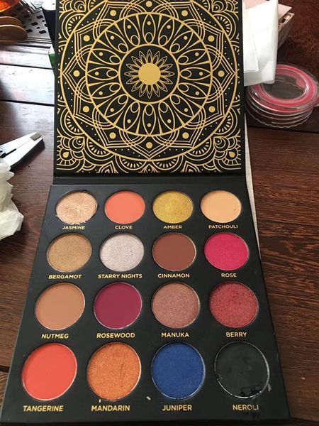 

Бесплатный epacket Hot Ace Beaute Eyeshadow Platte Ace Beaute Quintessential Palette 16 цветов Матовый и Shinny Eyeshadow