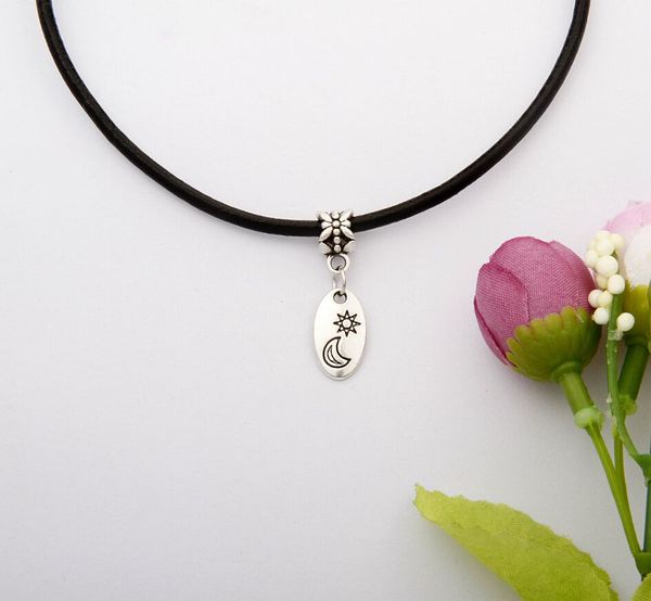 

10 шт. / лот горячий сплав древний серебряный луна звезды логотип шарм подвески кожа веревка ожерелье мода женщины ювелирные изделия день св, Silver