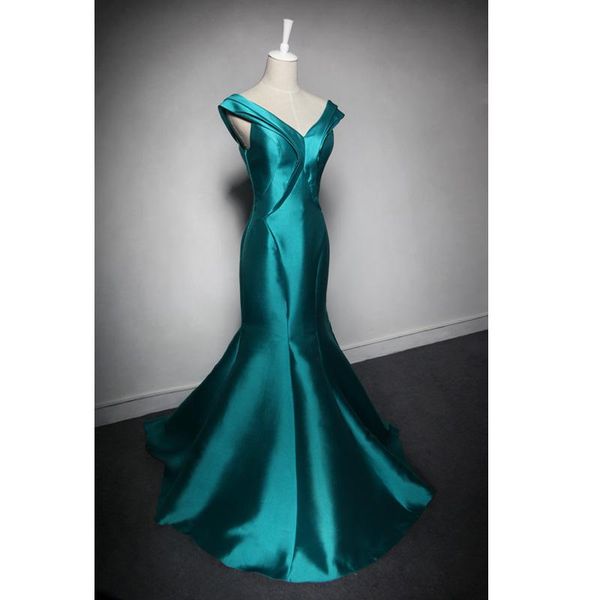 

peacock mermaid boat neck pleated long stain evening dress 2019 lace up evening gowns custom made, Black;red