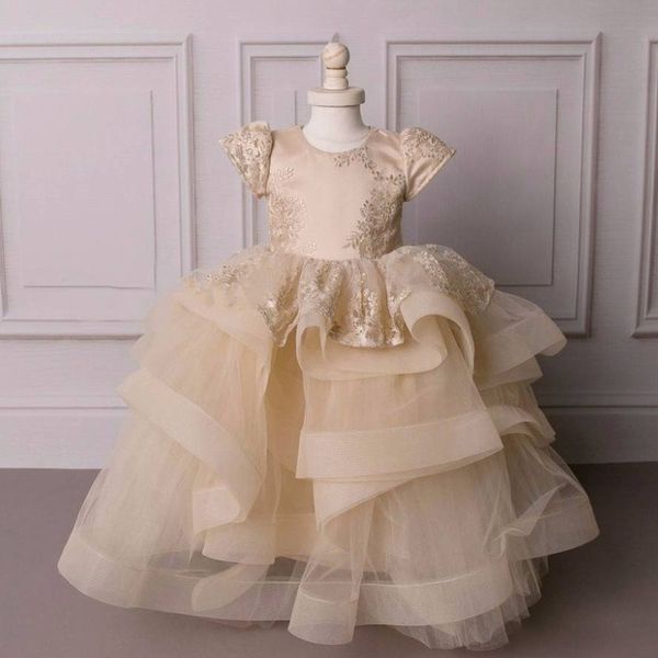 Champagner-Spitze-Ballkleid-Blumenmädchenkleider für Hochzeiten mit Flügelärmeln, Festzugskleid für kleine Mädchen, Applikationen, Tüll, abgestufte Kommunionkleider 326 326