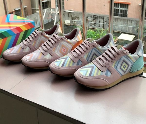 

Sapatos ocasionais fashionville