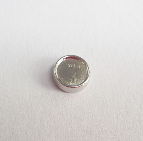 

6mm inner/8mm outside diameter silver circle setting floating charms for glass living locket diy blank p charm fit locket, Bronze;silver
