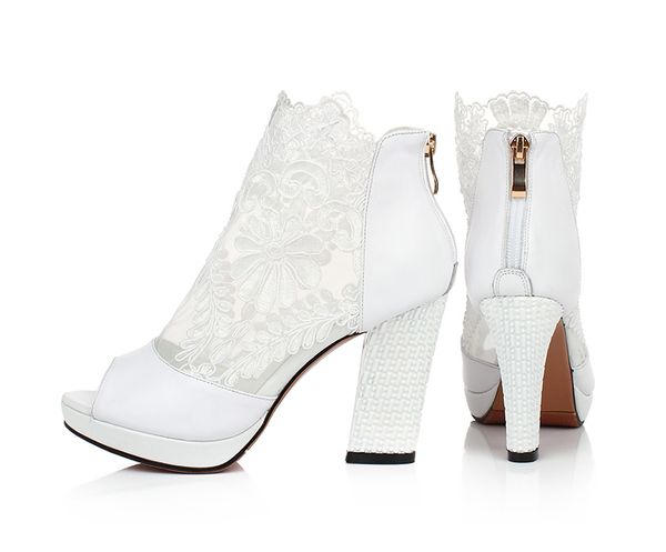 Nueva moda Peep Toe botas de boda de verano zapatos de fiesta de noche de encaje blanco Sexy tacones altos de novia zapatos de vestir formales para mujer 253D