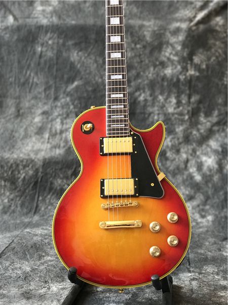 Guitarra elétrica Cherry burst de venda imperdível com hardware de cor dourada e bingdings de cor amarela, guitarra de envio rápido