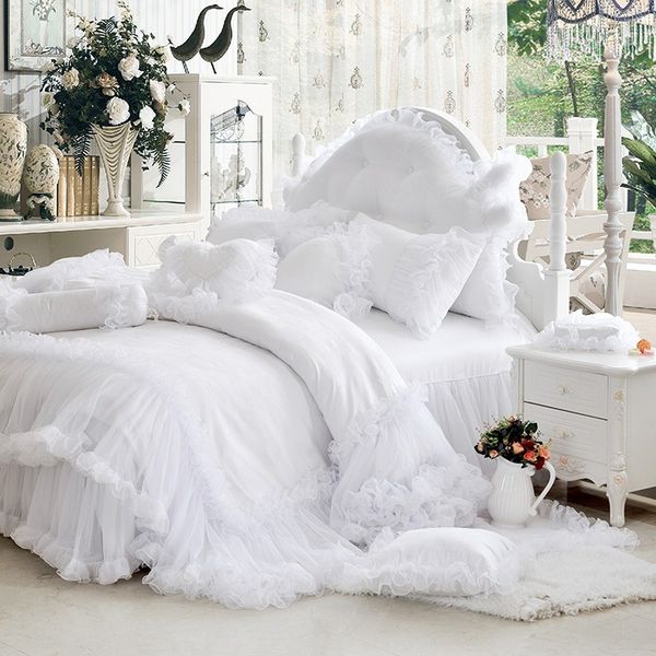 Wholesale Luxury White Falbala Ruffle Lace Bedding Set Twin Queen