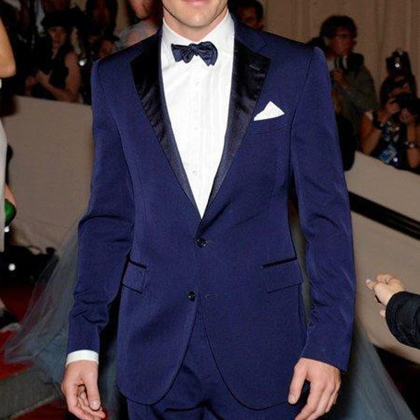 

2018 blue wedding groomsmen tuxedos two piece notched lapel groom wear two piece business evening party men suits (jacket + pants, Black;gray