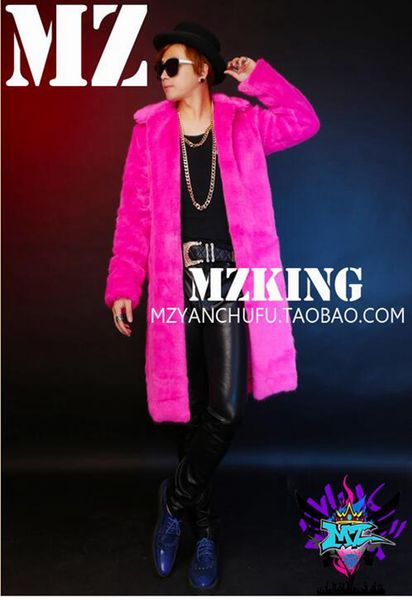 

a male singer han edition nightclub fashion in europe and the runway looks sable hair red long fur costumes. s - 6 xl, Black;red