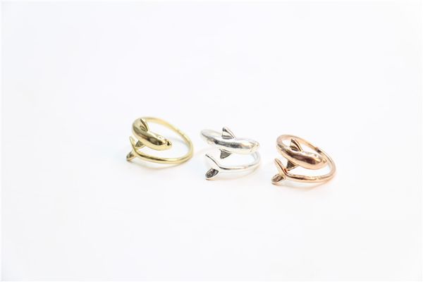 Anelli placcati in oro 18 carati esclusivi alla moda / anelli placcati in argento Anello animale adorabili delfini anelli per donne anelli di colore misto