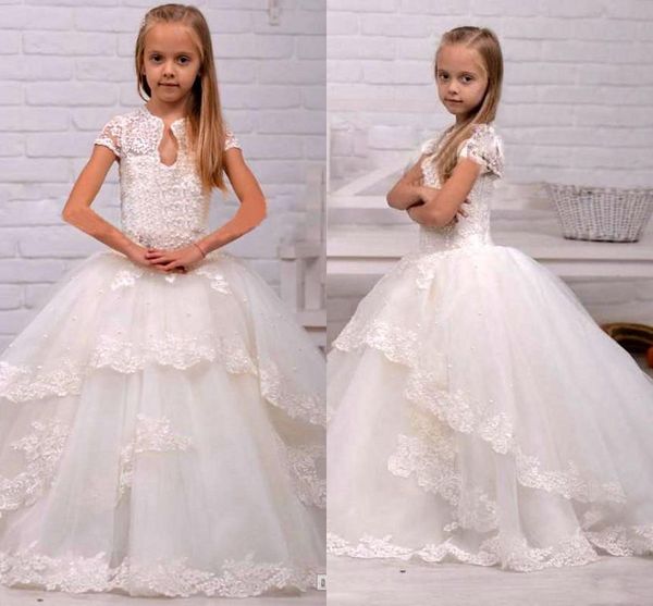 Princesa Flor Menina Vestido Branco Marfim Mangas Curtas Em Camadas Applique Lace Commuion Vestidos Vestidos Pegeant Da Menina Do Miúdo Festa Formal