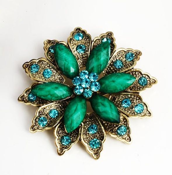 

korean fashion wedding flower heart brooches crystal women brooches pins wholesale fashion vintage jewelry xmas gift 6*6cm, Gray