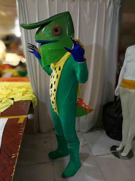 Il costume di carnevale di immaginazione del costume della mascotte del chameleon della lucertola della criniera di verde di alta qualità calda delle immagini reali libera il trasporto