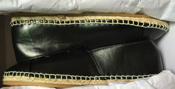 

Hot Sale Casual spring/autumn Women Canvas Flat Shoes leather Round Toe Slip-On Flat Shoes Size 35-42