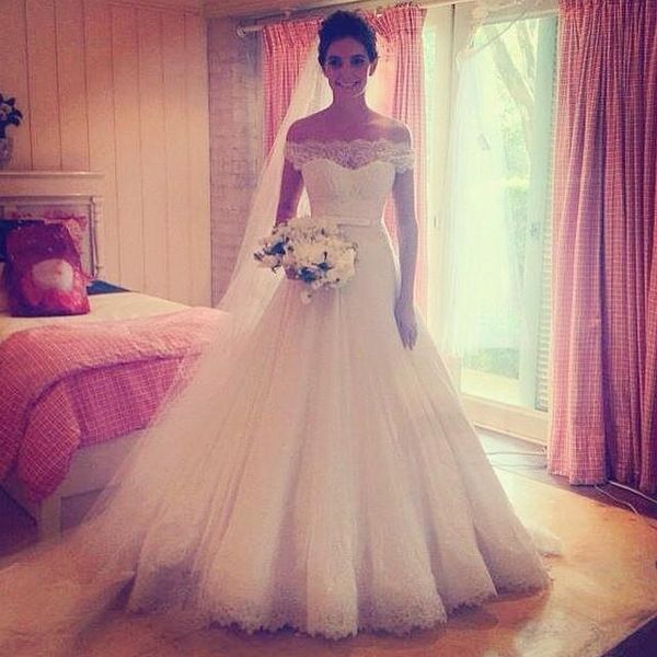 

custom made кружева аппликация с плеча старинные кружевные свадебные платья с лук пояса сексуальные свадебные платья vestidos de novia плюс, White