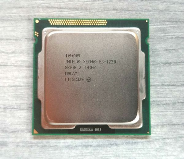 Processore CPU quad-core Intel Xeon E3 1220 3,1GHz 5 GT/s SR00F LGA1155
