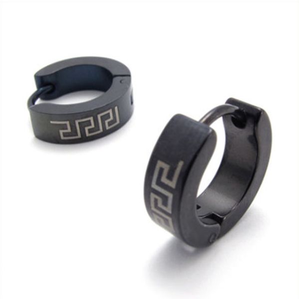 

Hoop & Huggie whitney_houston