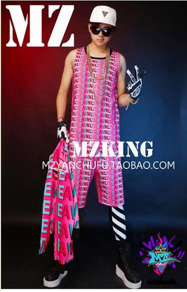 

male singer fashionable nightclub in europe and the runway looks more colorful gradient letters/lips costumes. s - 6 xl, Black;red