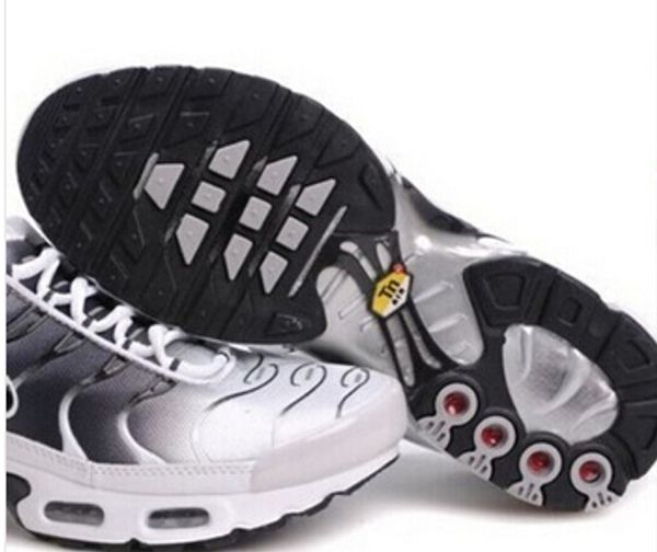 

wholesale-new 2015 tn running shoes tn men sport shoes with size 41-46 ing