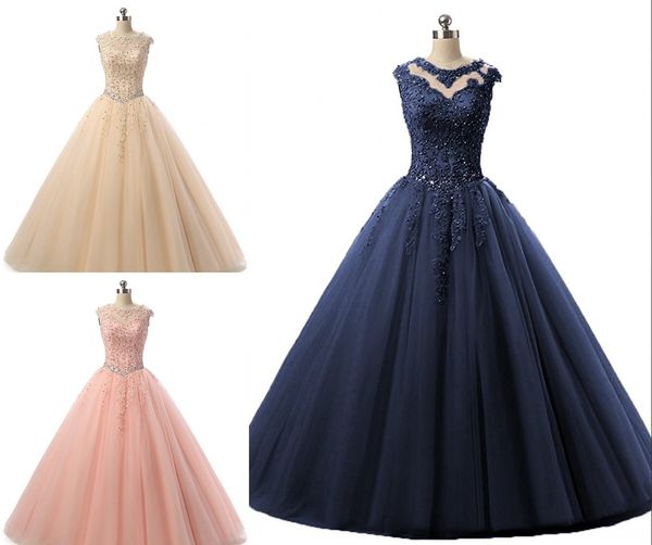 2023 Navy Champagne Vestidos De Quinceanera Kleid Maskerade Ballkleider mit kurzen Ärmeln Hohlrücken Applikation Perlen Prom Sweet 16 Kleider