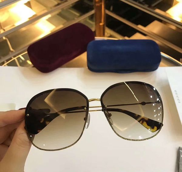 

fashion 0227s 001 gold metal oval sunglasses gold brown gradient lens sunglasses new with box, White;black