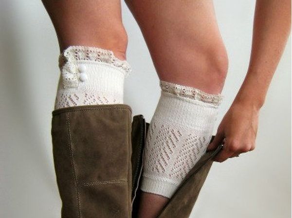 

lace boot cuffs knit boot er lace trim & buttons faux legwarmers - lace cuff - shark tank leg warmers #3730, Black;white