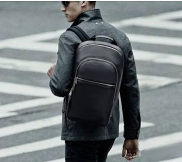 

Mochila Estilo lrjandy